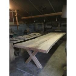 Massief eiken boomstamtafel, 365cm, dikte 8cm, nieuw!!