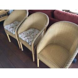 4 Lloyd Loom eetkamerstoelen Honingkleur