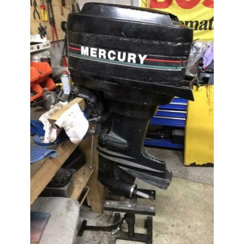 te koop Mercury 35 pk 2T bbmotor onderdelen of compleet!