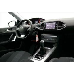 PEUGEOT 308 1.2 PureTech 110PK Allure | PANO | DAB+