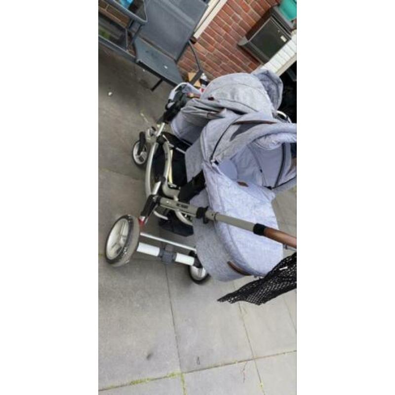 Dubbelle kinderwagen