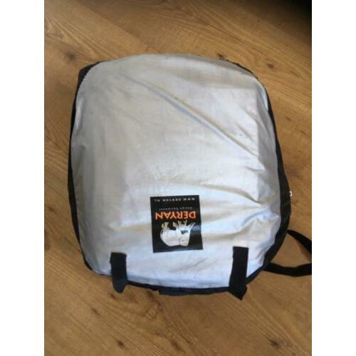 Deryan baby tent