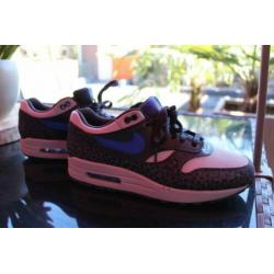 Nike am1 maat 43