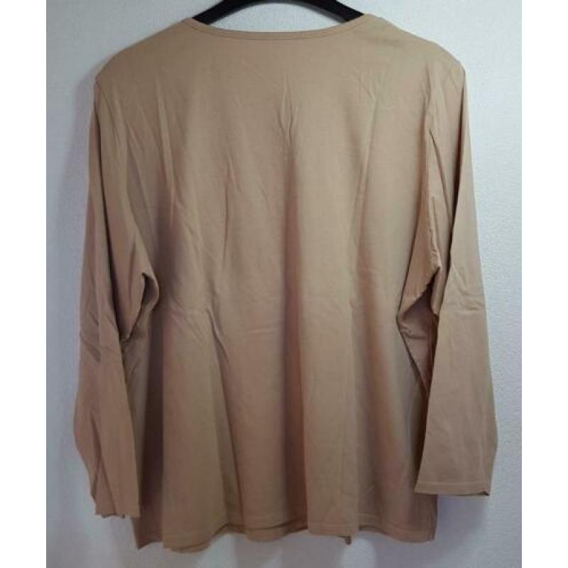 Shirt lichtbruin met lange mouwen, NIEUW!!!