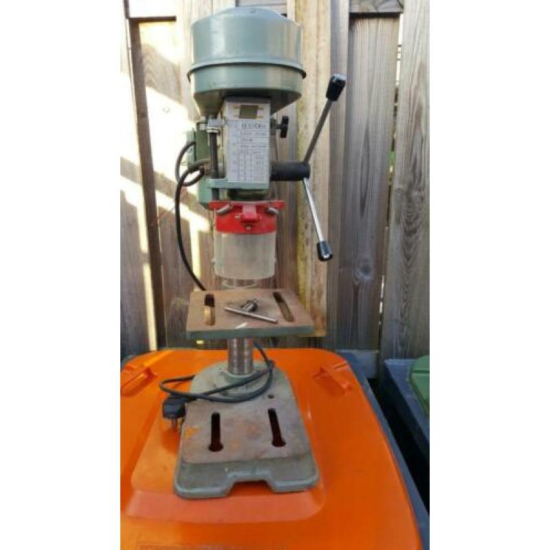 Te koop KINZO Boormachine