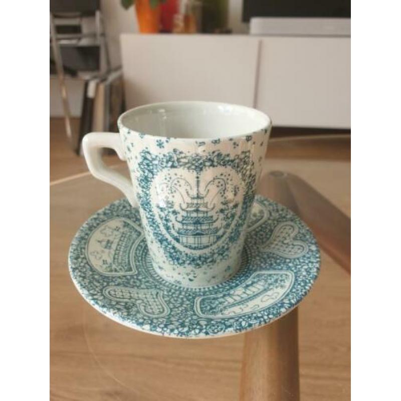 Nymolle Art Faience kop en schotel Denmark Deens vintage