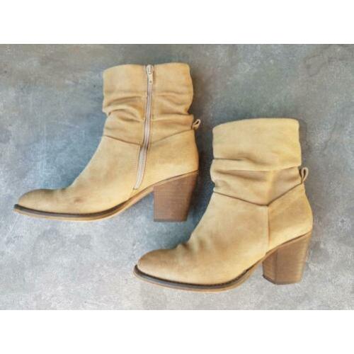 Enkellaars, beige suède, maat 38
