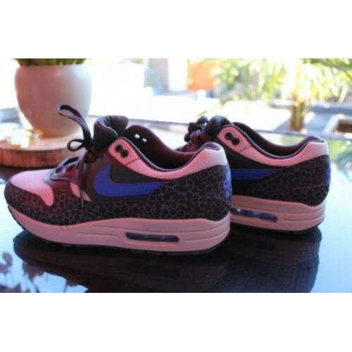 Nike am1 maat 43