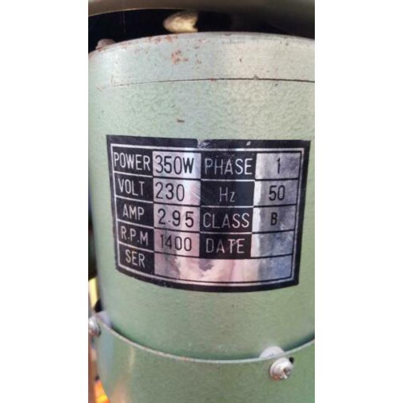 Te koop KINZO Boormachine