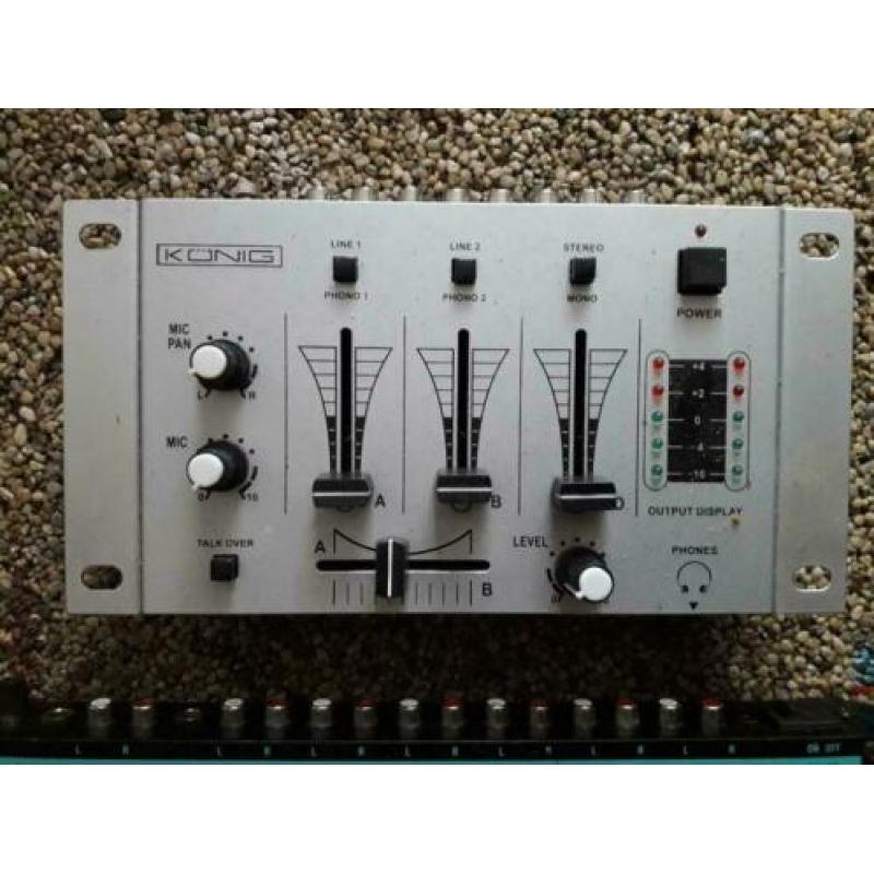 3 Mengpanelen en 1 DJ2GO voor hobbyist of DJ