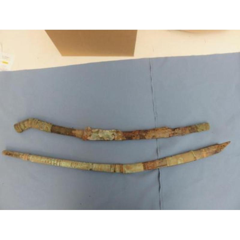 Zwaarden / katana zuid oost azie 17e - 19e eeuw bodemvondste