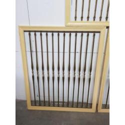 3 messing frames uit de jaren 50/60, €395,-.