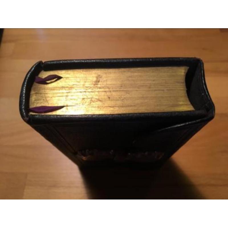 Psalmen en Gezangenboek met gouden slotje 14 krt uit 1882