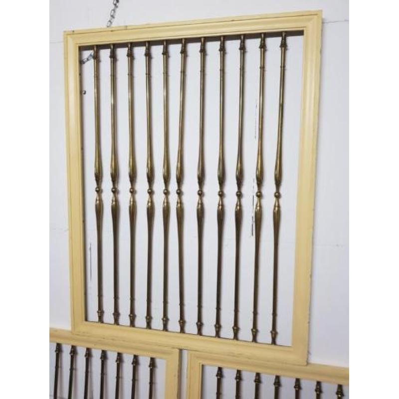3 messing frames uit de jaren 50/60, €395,-.