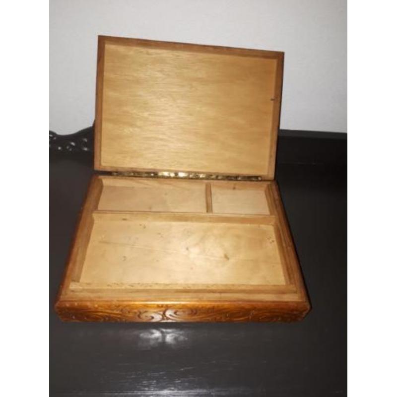 Antieke houten naaidoos 34x23 cm