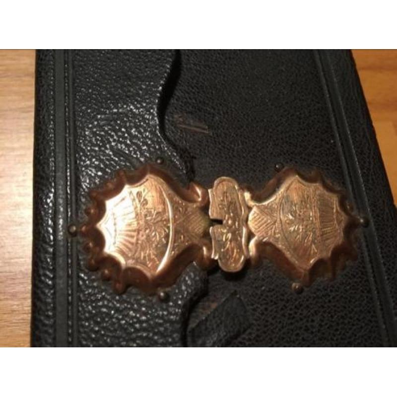 Psalmen en Gezangenboek met gouden slotje 14 krt uit 1882