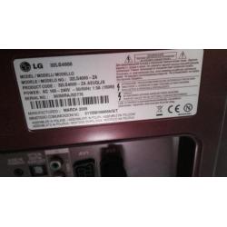LG TELEVISIE 81 cm.PERFECT BEELD 32LG4000 INGEBOUWDE D.V.D.