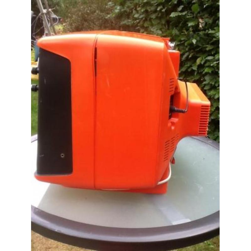Tv vintage Oranje in zeer goede staat bekijk de foto,s