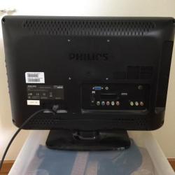 Philips tv model no.: 19PLF3404/12