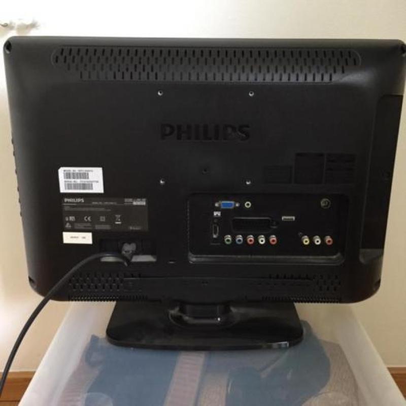 Philips tv model no.: 19PLF3404/12