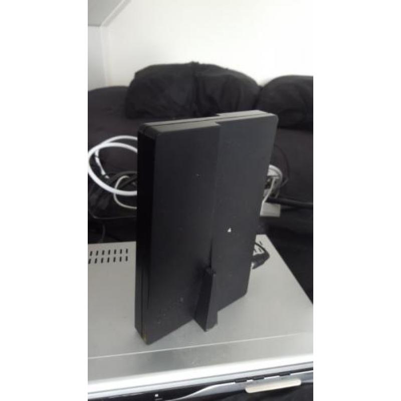 TV voor caravan, camper of boot met antenne 12/220V