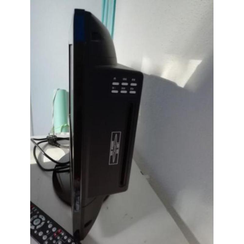 19 inch LCD TV met ingebouwde dvd speler