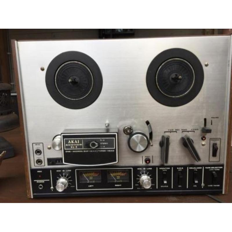 Akai bandrecorder