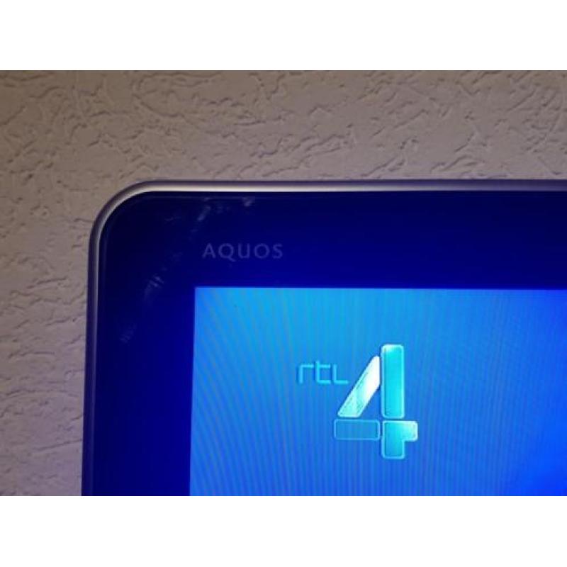 Led tv Sharp aquos 138.8 55 inch scherm chromecast en beugel