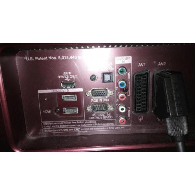 LG TELEVISIE 81 cm.PERFECT BEELD 32LG4000 INGEBOUWDE D.V.D.