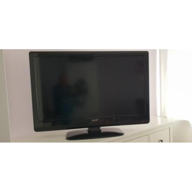 Philips lcd tv type 42PFL3604/12