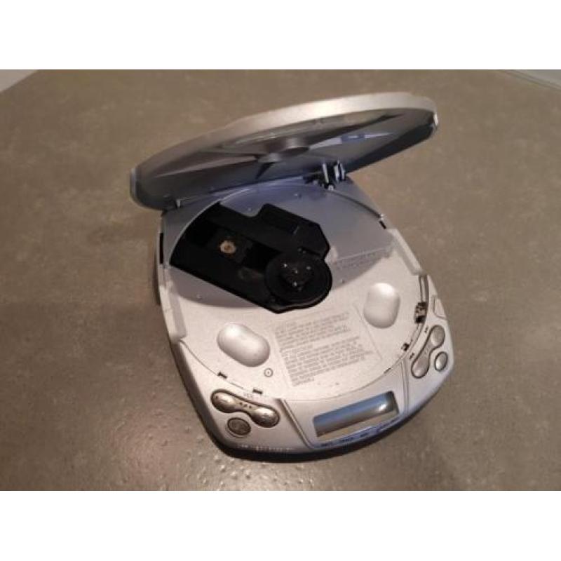 Sony d-191 discman ter reparatie of voor onderdelen.