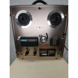 Akai 1722L - 4 sporen Stereo Bandrecorder