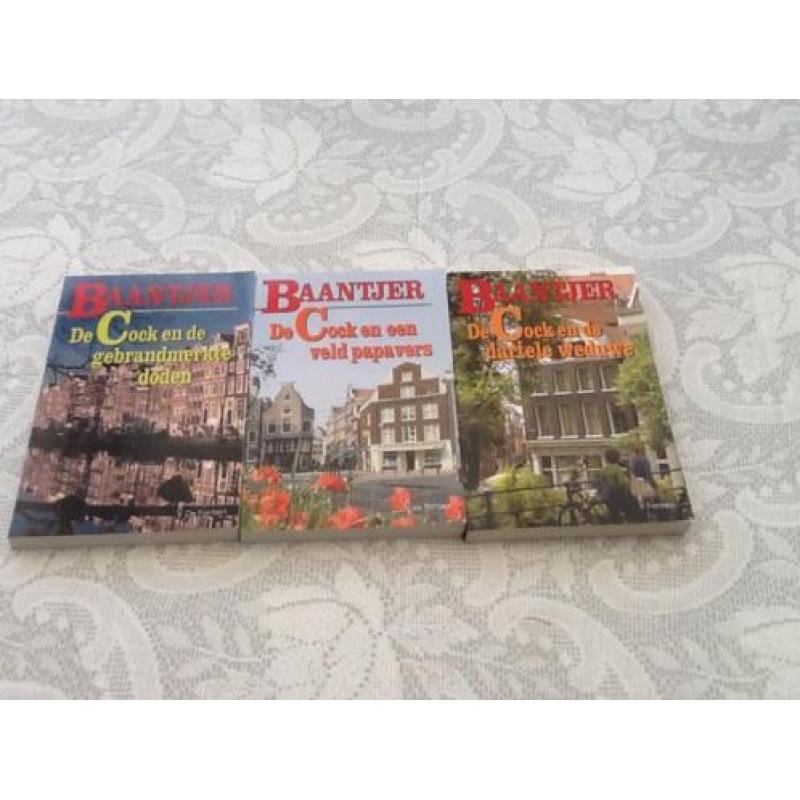 Baantjer zeer mooie boeken 54 stuks voor 125,00