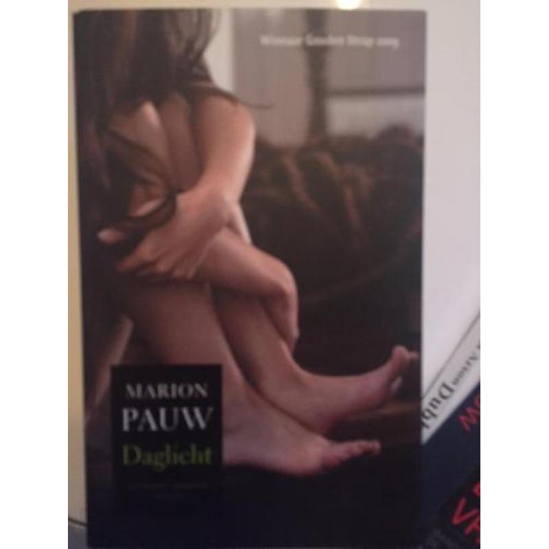 Pakket van 20 boeken chicklit, detective, romans, literatuur