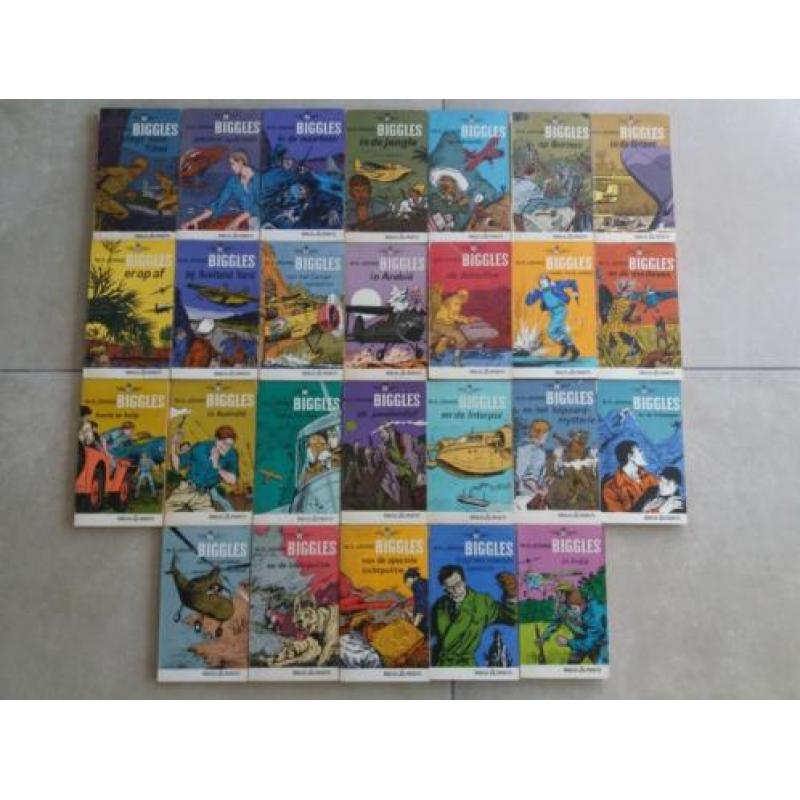 40 Biggles pockets (serie met driehoekje) en veel meer