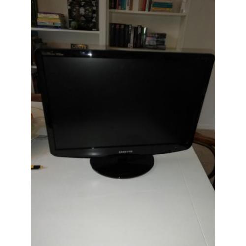 Samsung syncmaster 2232BW beeldschern