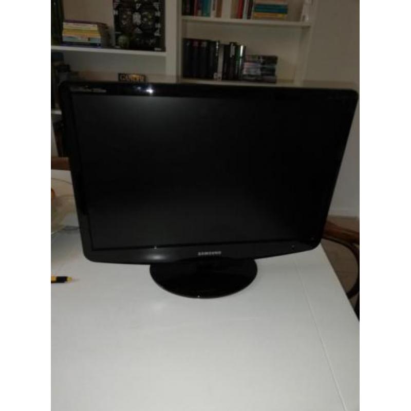 Samsung syncmaster 2232BW beeldschern