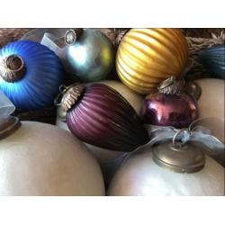 Vintage kerstballen + Heksenballen