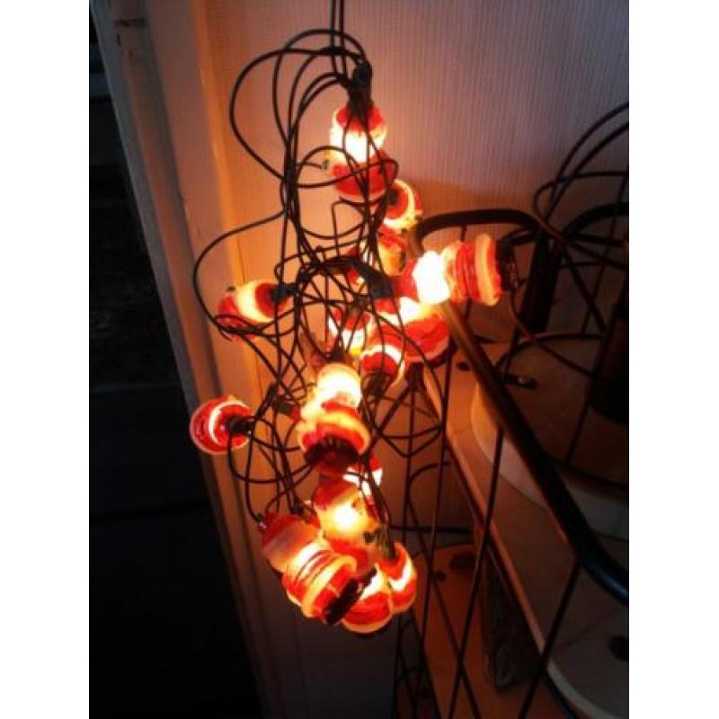 Leuke oude kerstverlichting kerstmannetjes