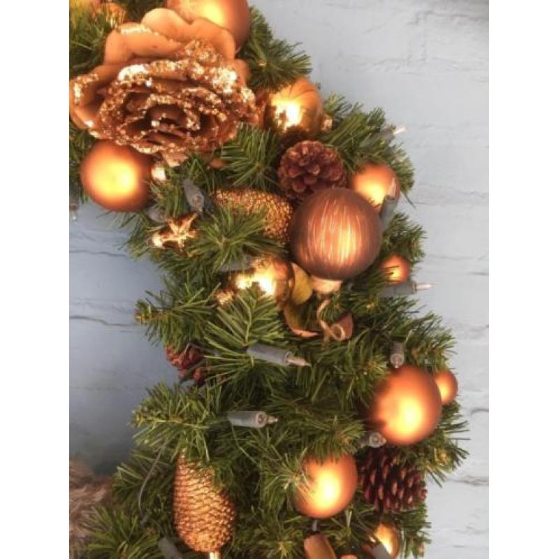 Kerstkrans met verlichting