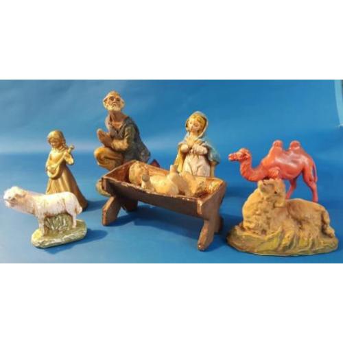 Diverse restanten van vintage kerstgroepen