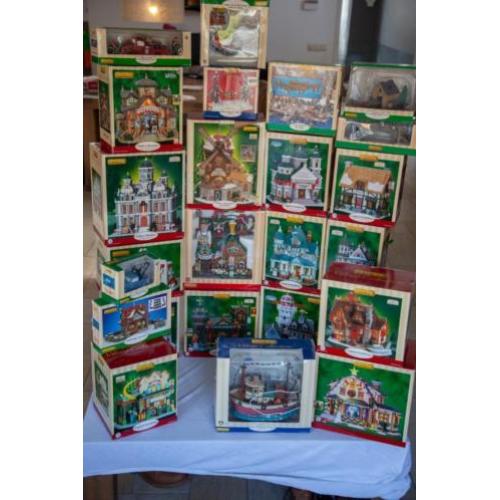 Lemax kerstdorp met veel huisjes te koop