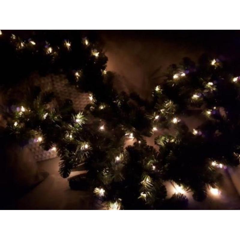 Kerst slinger met lichtjes