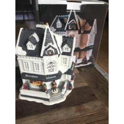 Concept stof village lamp. Rivièra maison kerst huis