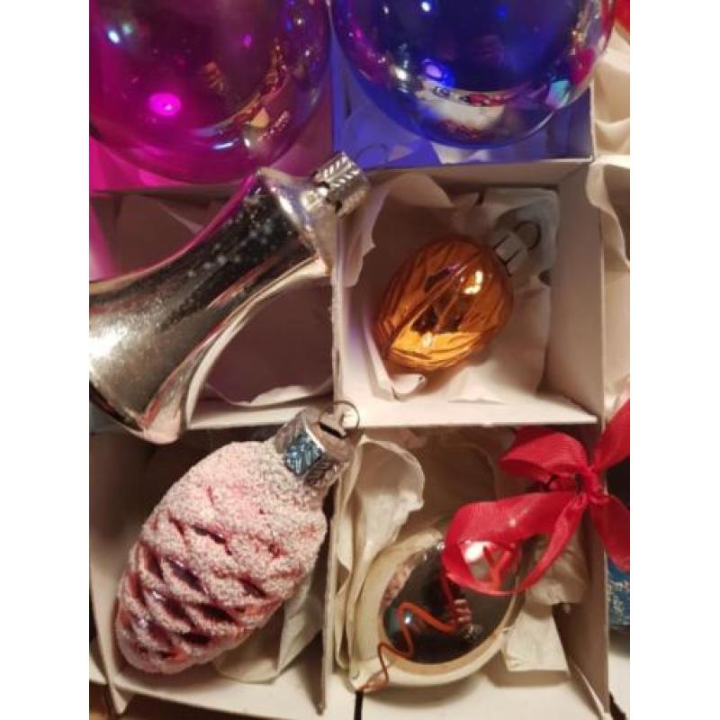 Oude kerstballen