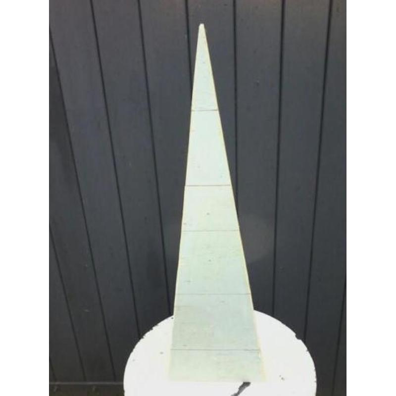 Houten kerstboom.