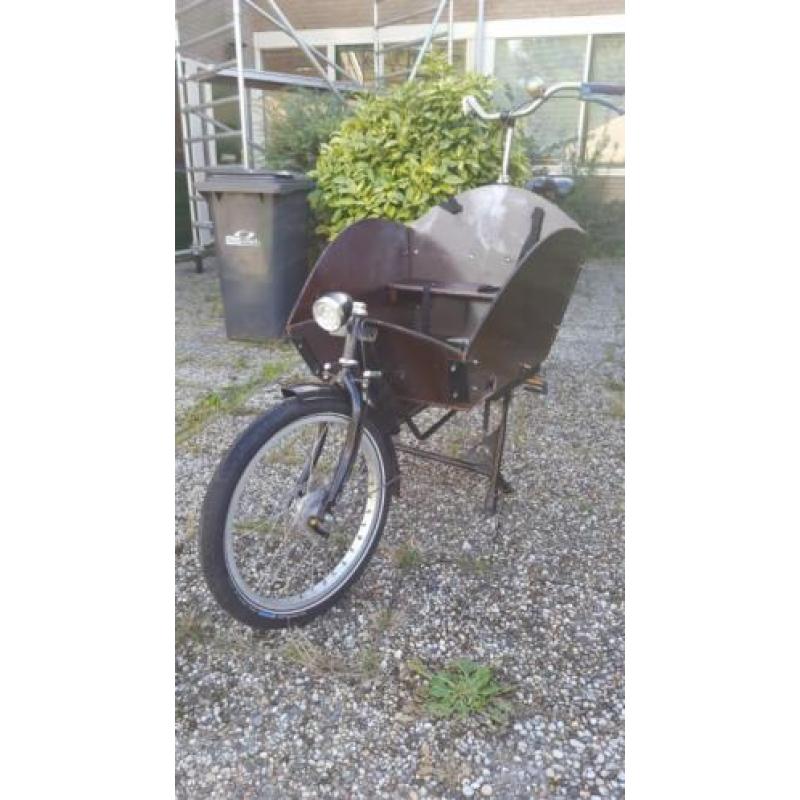 Bakfiets fietsfabriek twee wielen