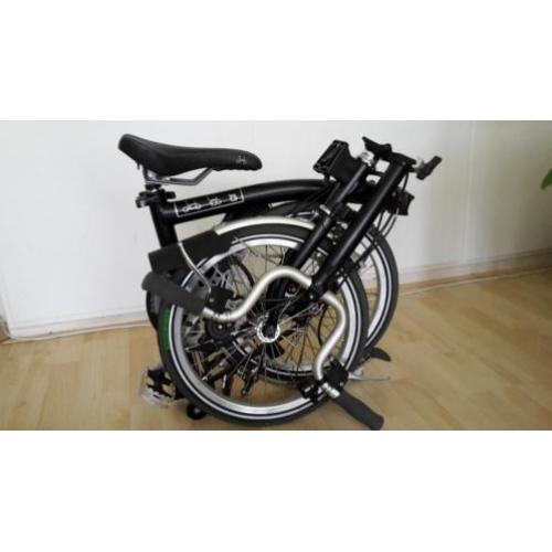 Te koop Brompton vouwfiets 3 versn. Nauwelijks gebruikt!