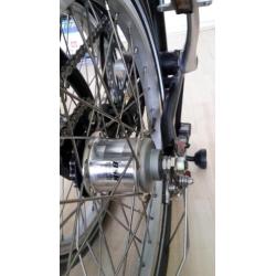 Te koop Brompton vouwfiets 3 versn. Nauwelijks gebruikt!