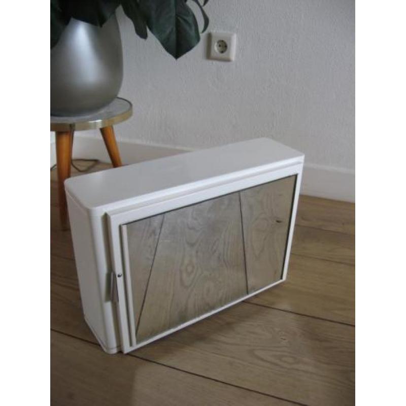 BRABANTIA - Medicijnkast met spiegel. Vintage jaren 60-70